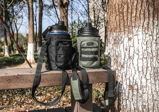 Adiós a la bolsa de almuerzo y la infracción de la manga de la botella