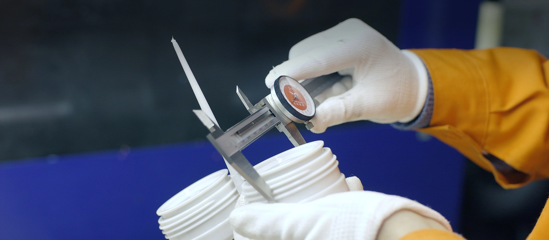 ¿Qué tipo de pruebas hace para la tapa?