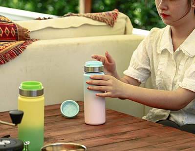 Industria de botellas de acero inoxidable: estándares y regulaciones