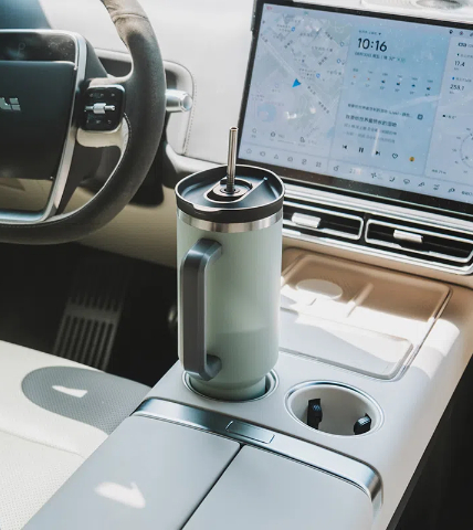 Vaso de 40 oz con mango y paja 19323B